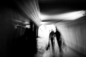 Ich vermisse dich – poetisches Gedicht über Sehnsucht, Erinnerung und den Verlust eines geliebten Menschen